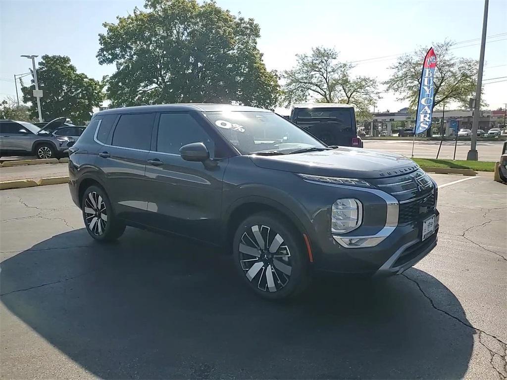 new 2025 Mitsubishi Outlander car, priced at $39,200