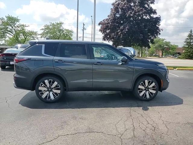 new 2025 Mitsubishi Outlander car, priced at $36,700