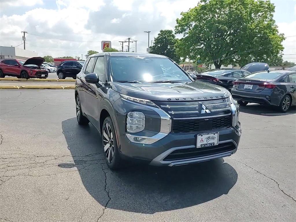 new 2025 Mitsubishi Outlander car, priced at $36,700