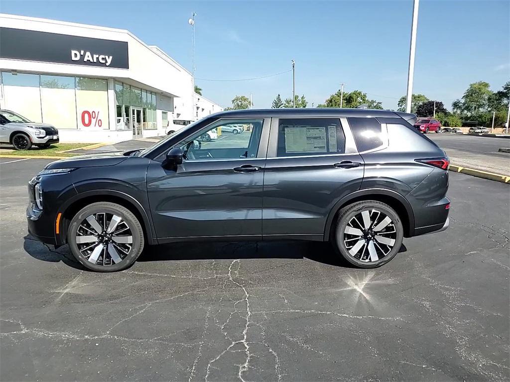 new 2025 Mitsubishi Outlander car, priced at $39,200