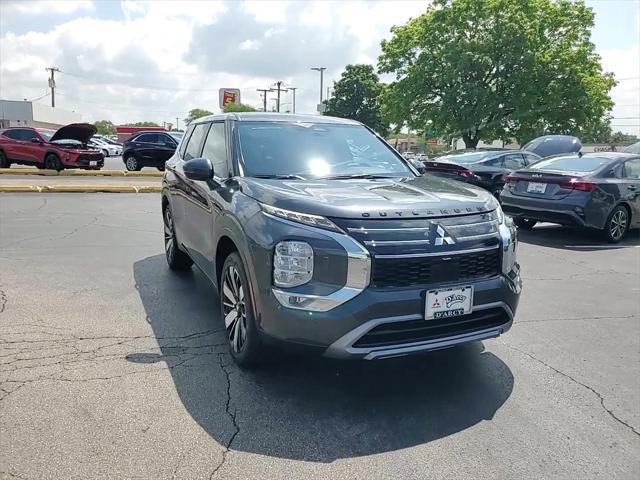 new 2025 Mitsubishi Outlander car, priced at $36,700