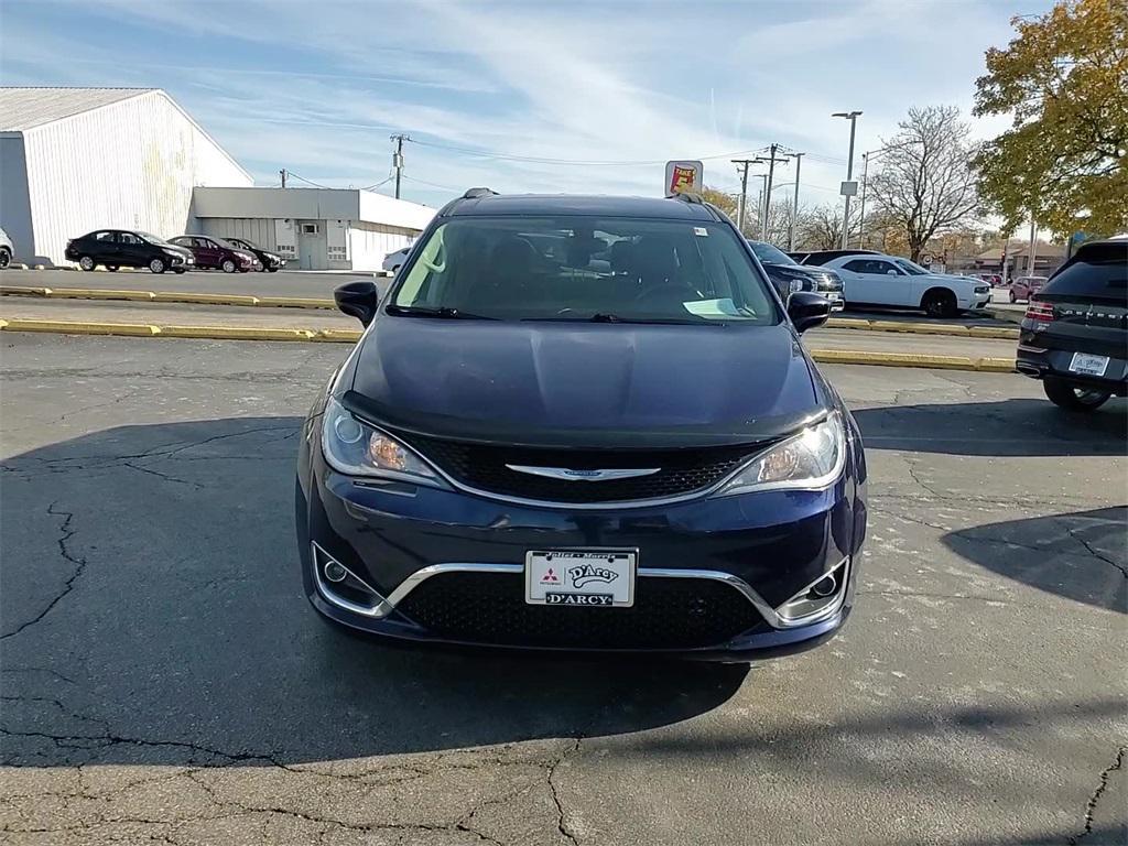 used 2017 Chrysler Pacifica car, priced at $11,995