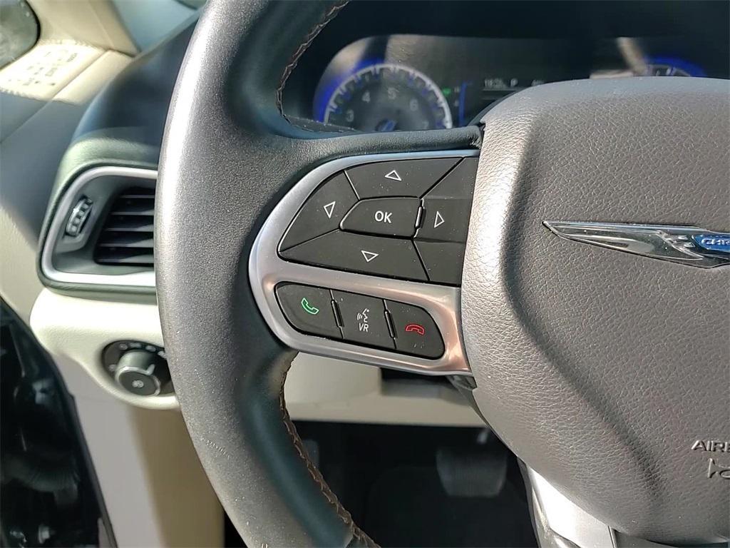 used 2017 Chrysler Pacifica car, priced at $11,995