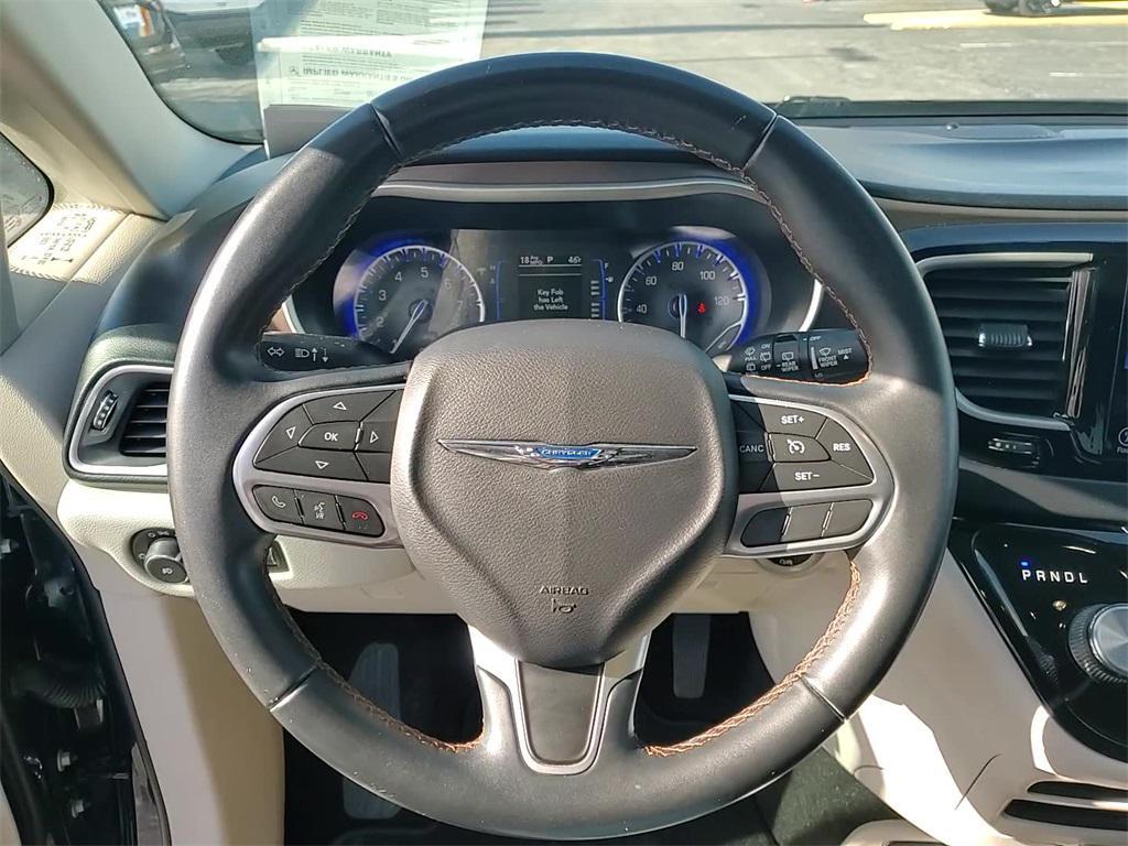 used 2017 Chrysler Pacifica car, priced at $11,995