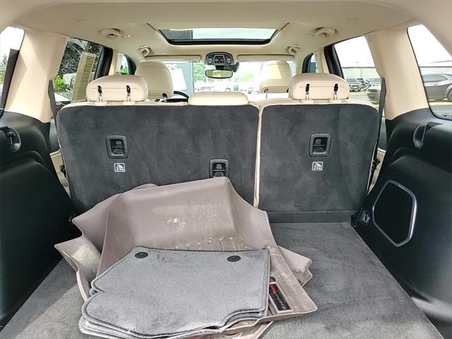 used 2022 Jeep Grand Cherokee car, priced at $29,998