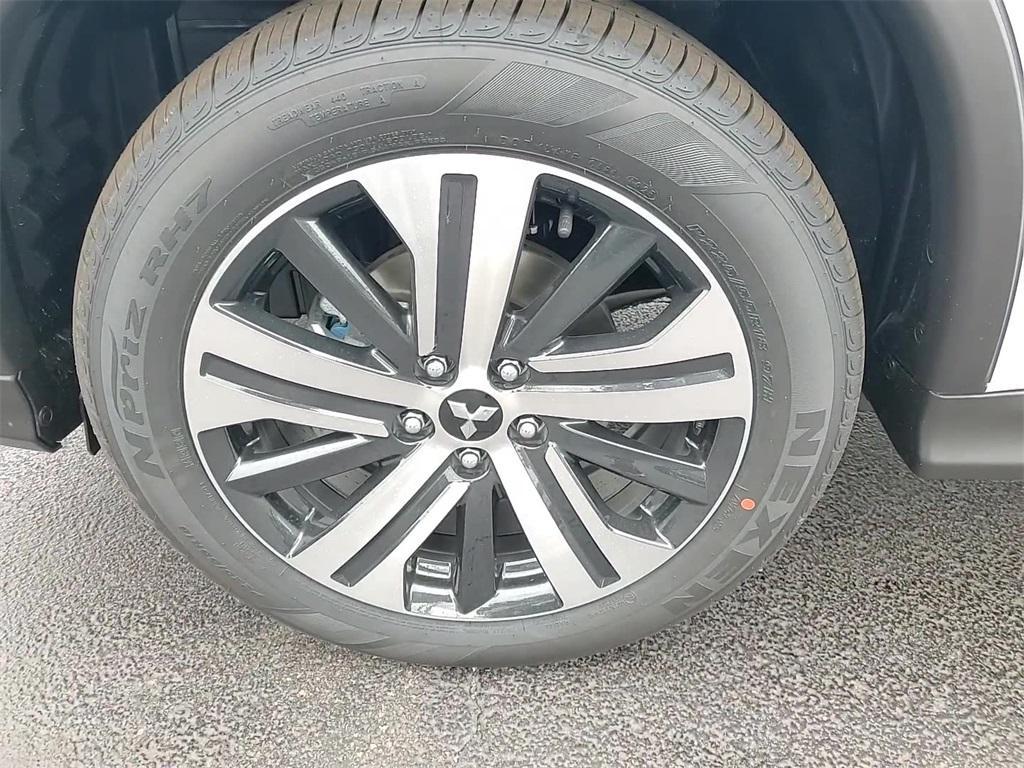 new 2025 Mitsubishi Outlander Sport car