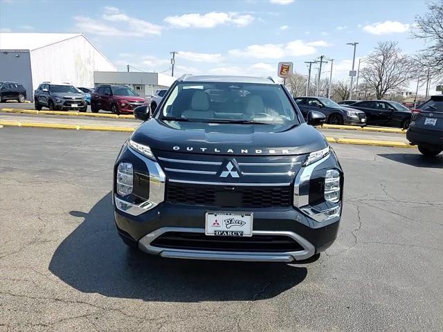 new 2025 Mitsubishi Outlander car, priced at $44,035