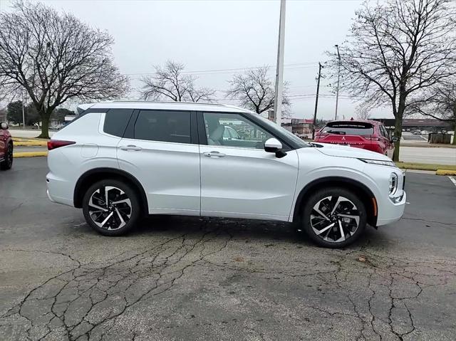 new 2024 Mitsubishi Outlander car, priced at $36,575