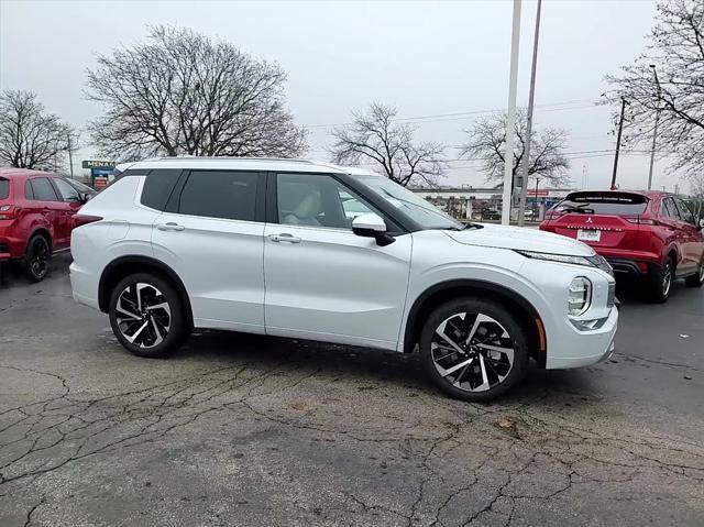 new 2024 Mitsubishi Outlander car, priced at $36,575