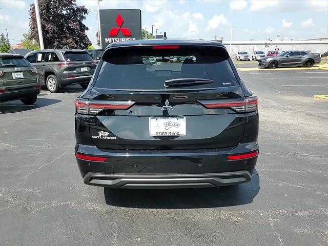 new 2025 Mitsubishi Outlander car, priced at $29,380