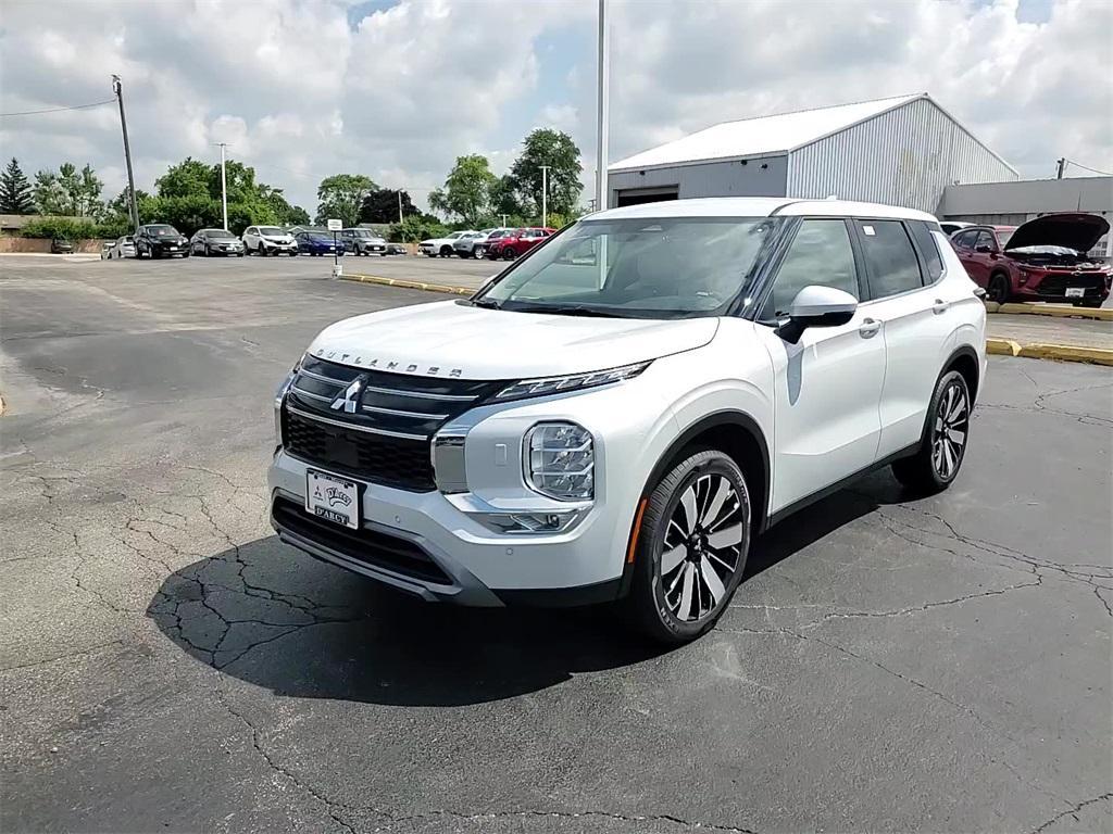 new 2025 Mitsubishi Outlander car, priced at $34,095