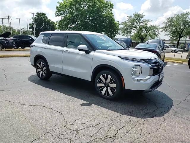 new 2025 Mitsubishi Outlander car, priced at $34,095