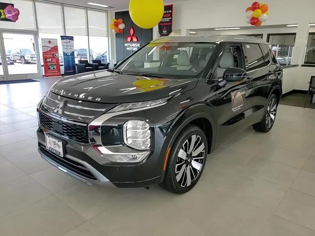 new 2025 Mitsubishi Outlander car, priced at $41,035