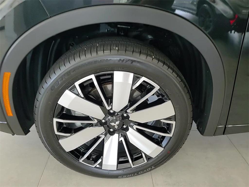 new 2025 Mitsubishi Outlander car, priced at $43,035