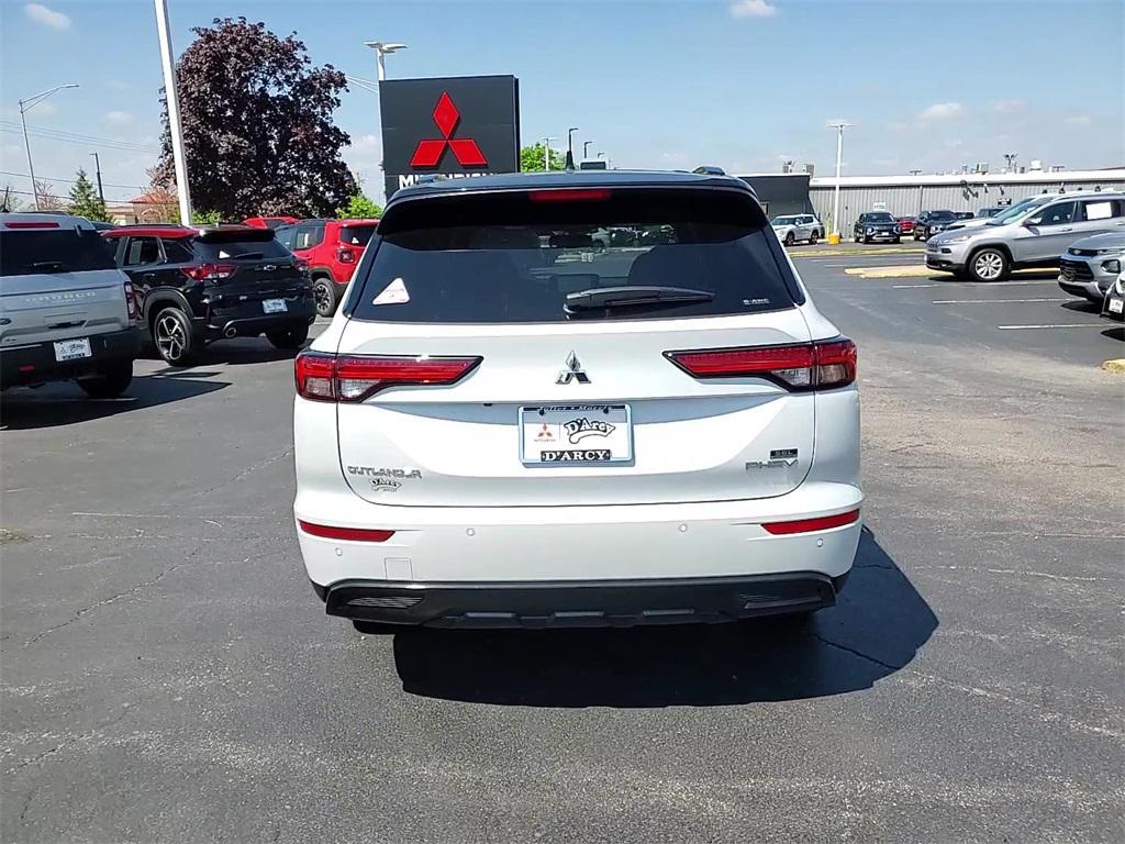new 2025 Mitsubishi Outlander PHEV car, priced at $48,905