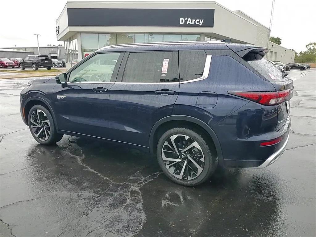 new 2025 Mitsubishi Outlander PHEV car, priced at $49,125
