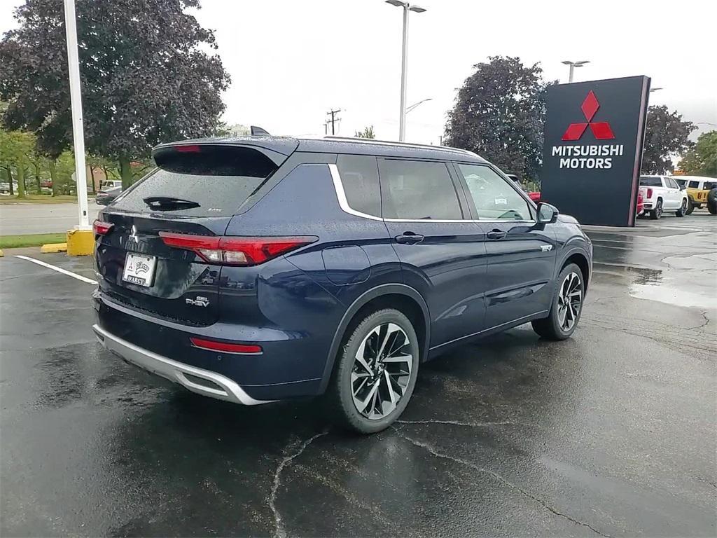 new 2025 Mitsubishi Outlander PHEV car, priced at $49,125