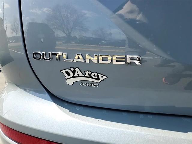 new 2025 Mitsubishi Outlander car, priced at $39,080
