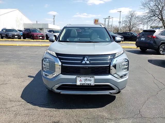 new 2025 Mitsubishi Outlander car, priced at $39,080