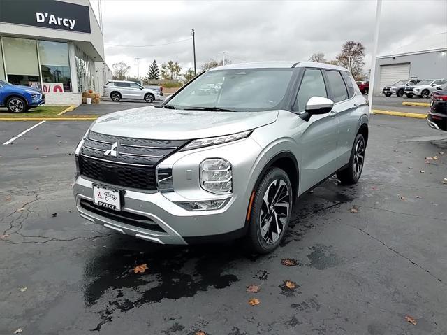 new 2024 Mitsubishi Outlander car, priced at $30,675