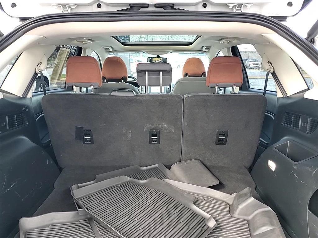 used 2018 Ford Edge car, priced at $13,900