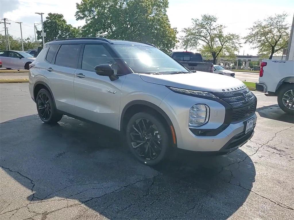 new 2025 Mitsubishi Outlander PHEV car, priced at $51,495