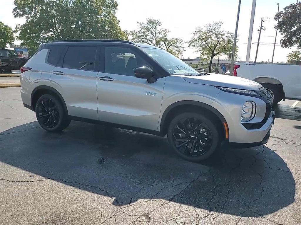 new 2025 Mitsubishi Outlander PHEV car, priced at $51,495