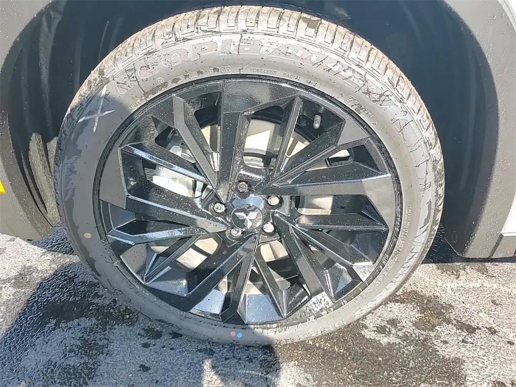 new 2025 Mitsubishi Outlander PHEV car, priced at $51,495