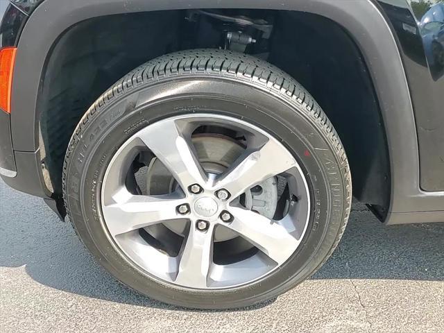 used 2021 Jeep Grand Cherokee L car, priced at $33,095