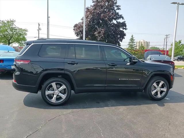 used 2021 Jeep Grand Cherokee L car, priced at $33,095