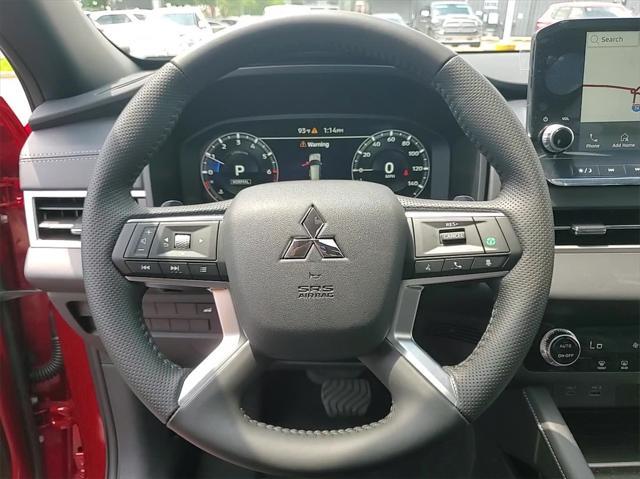 new 2024 Mitsubishi Outlander car, priced at $34,955