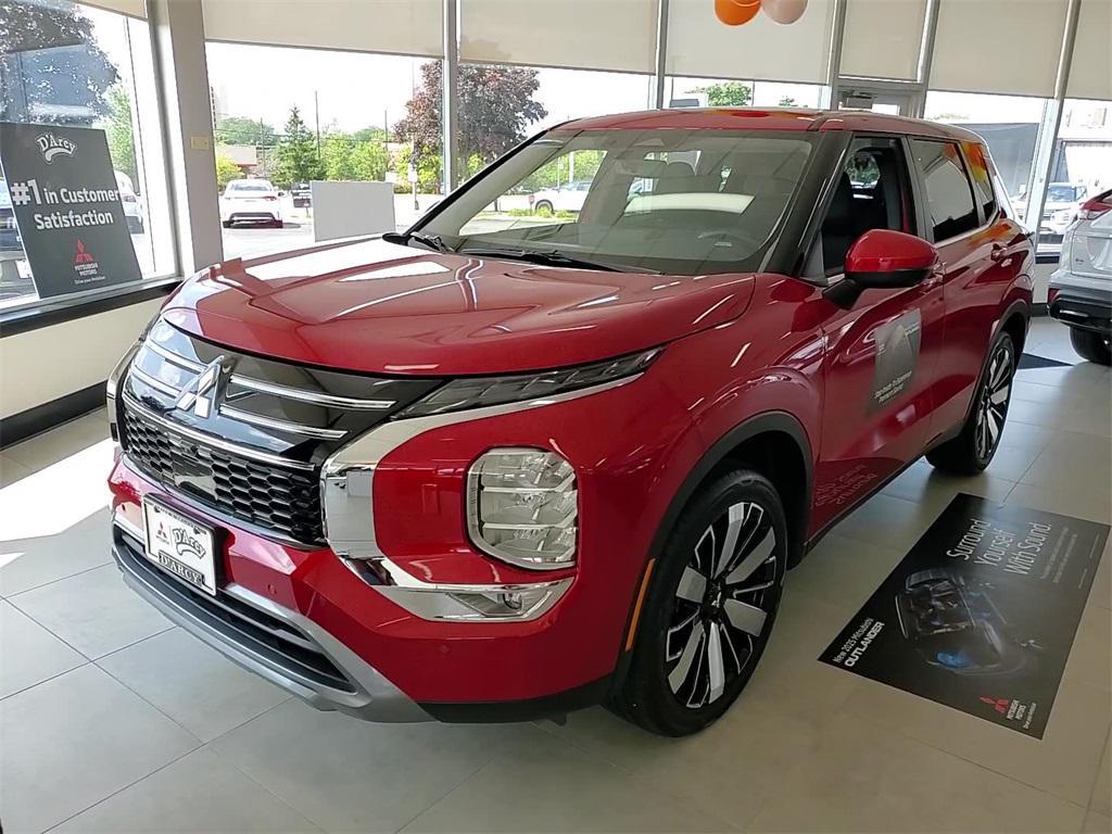 new 2025 Mitsubishi Outlander car, priced at $37,880