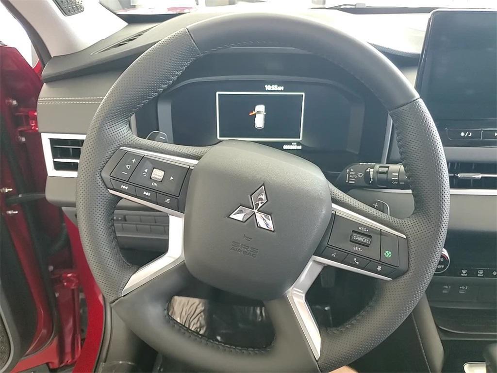 new 2025 Mitsubishi Outlander car, priced at $37,880