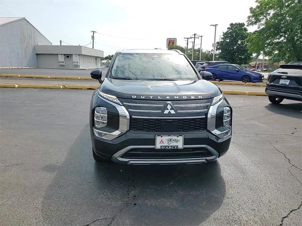 new 2025 Mitsubishi Outlander car, priced at $45,035