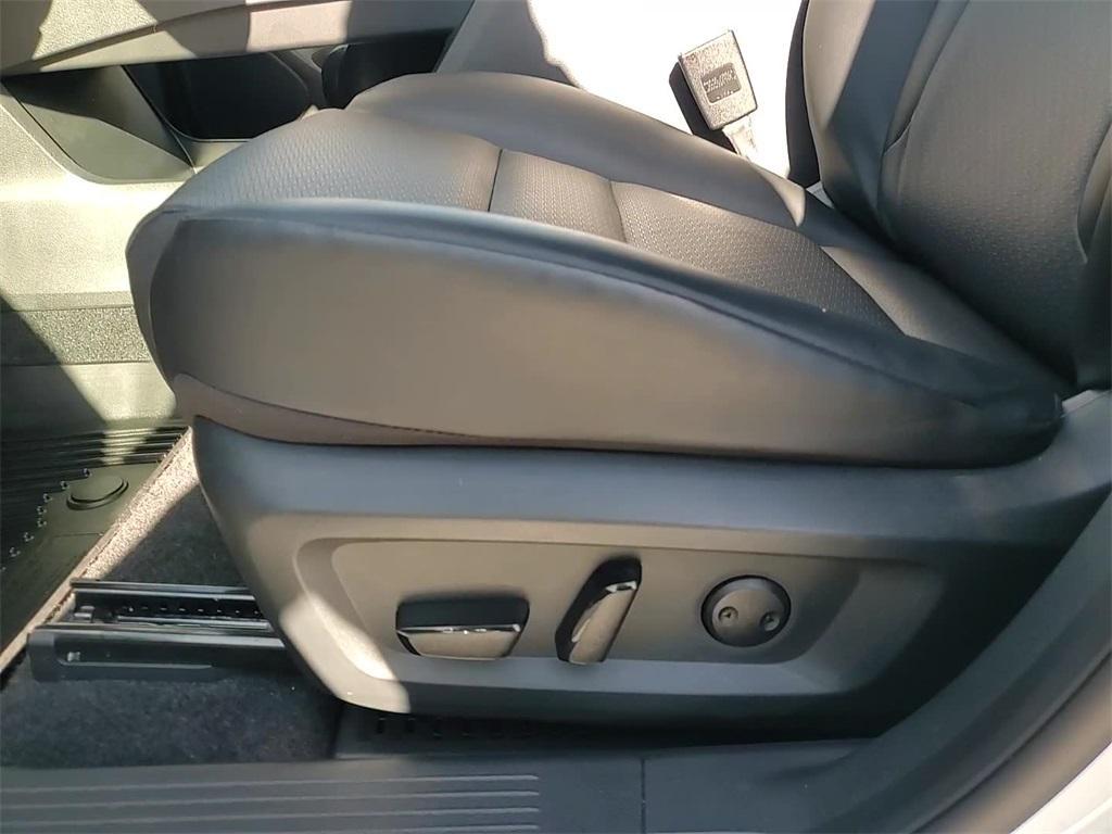 used 2023 Nissan Rogue car, priced at $24,979