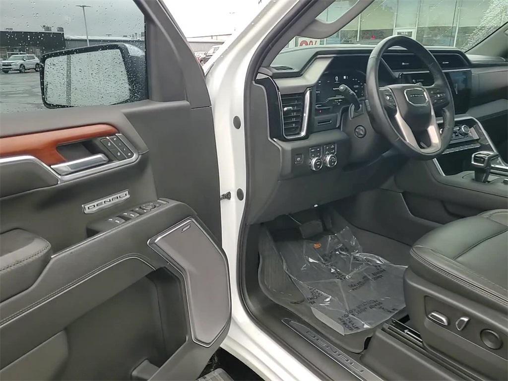 used 2022 GMC Sierra 1500 car, priced at $50,688