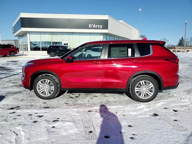 new 2024 Mitsubishi Outlander car, priced at $30,590