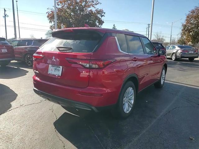 new 2024 Mitsubishi Outlander car, priced at $31,590