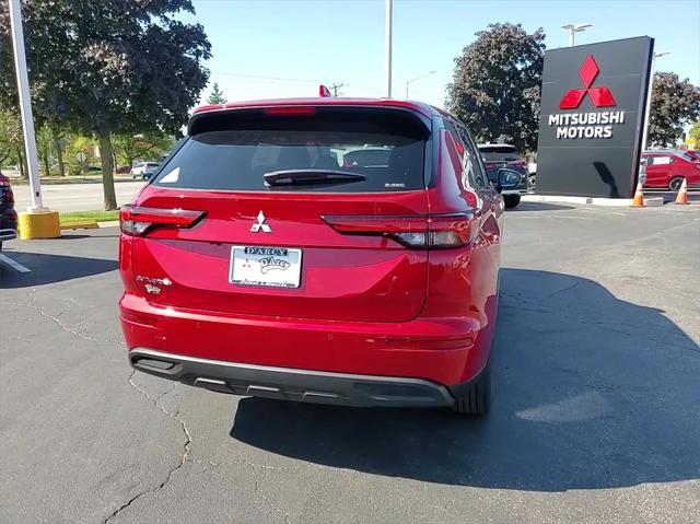 new 2024 Mitsubishi Outlander car, priced at $31,590