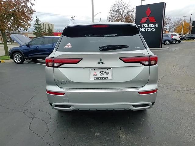 new 2024 Mitsubishi Outlander car, priced at $33,490