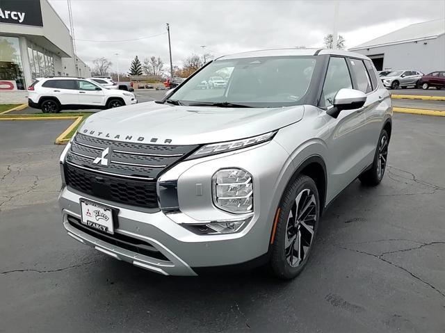 new 2024 Mitsubishi Outlander car, priced at $33,490