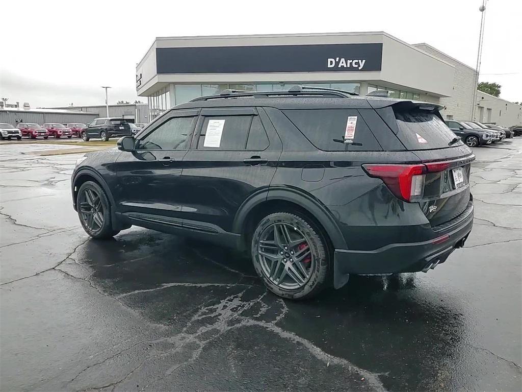 used 2025 Ford Explorer car, priced at $48,995