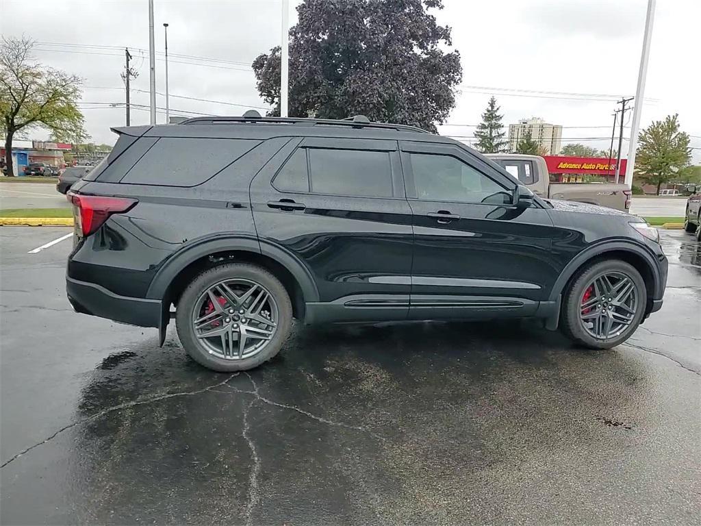 used 2025 Ford Explorer car, priced at $48,995