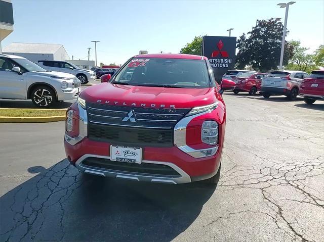 new 2024 Mitsubishi Outlander car, priced at $31,620