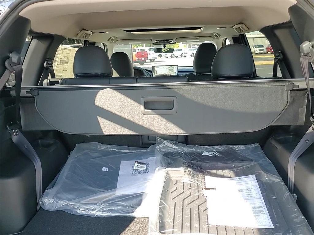 new 2025 Mitsubishi Outlander car