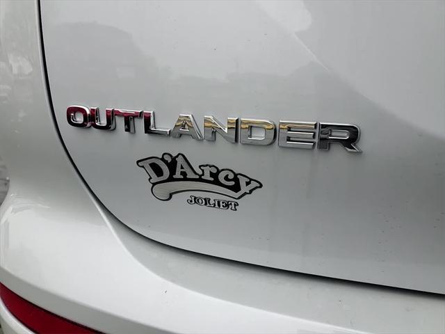 new 2025 Mitsubishi Outlander PHEV car, priced at $50,305