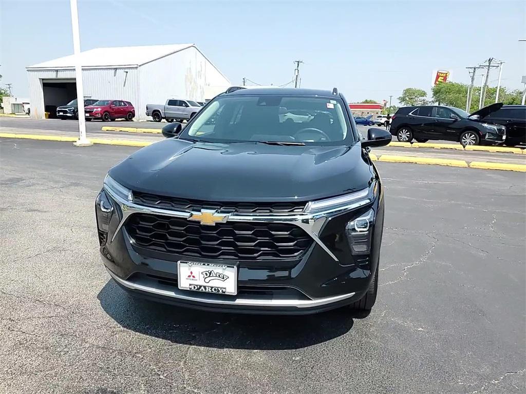 used 2024 Chevrolet Trax car, priced at $19,742