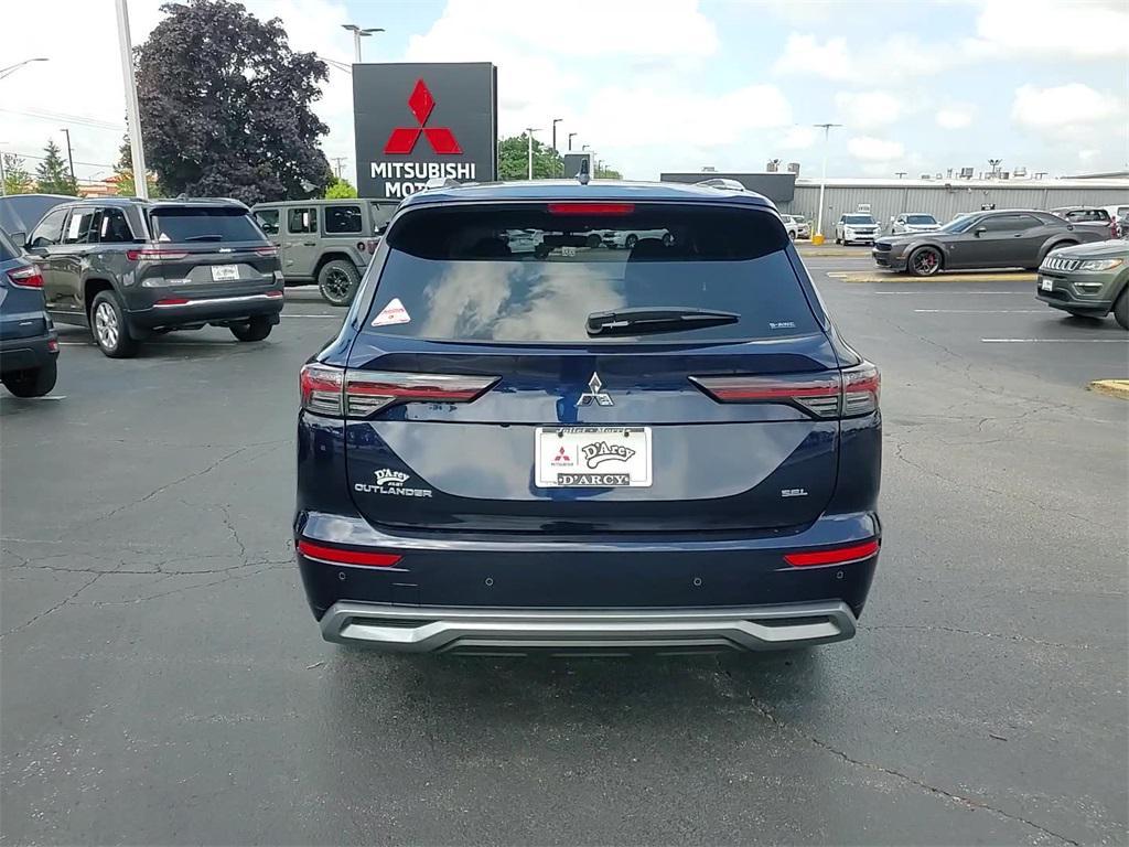 new 2025 Mitsubishi Outlander car, priced at $40,780
