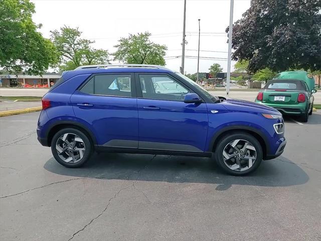 used 2021 Hyundai Venue car, priced at $19,992