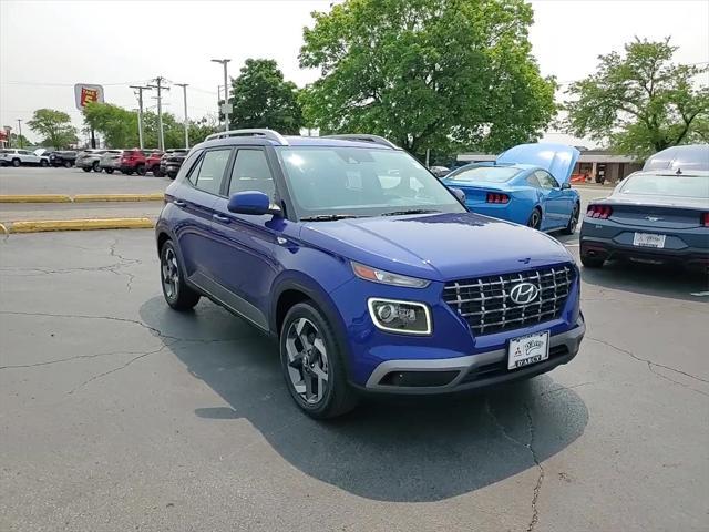 used 2021 Hyundai Venue car, priced at $19,992